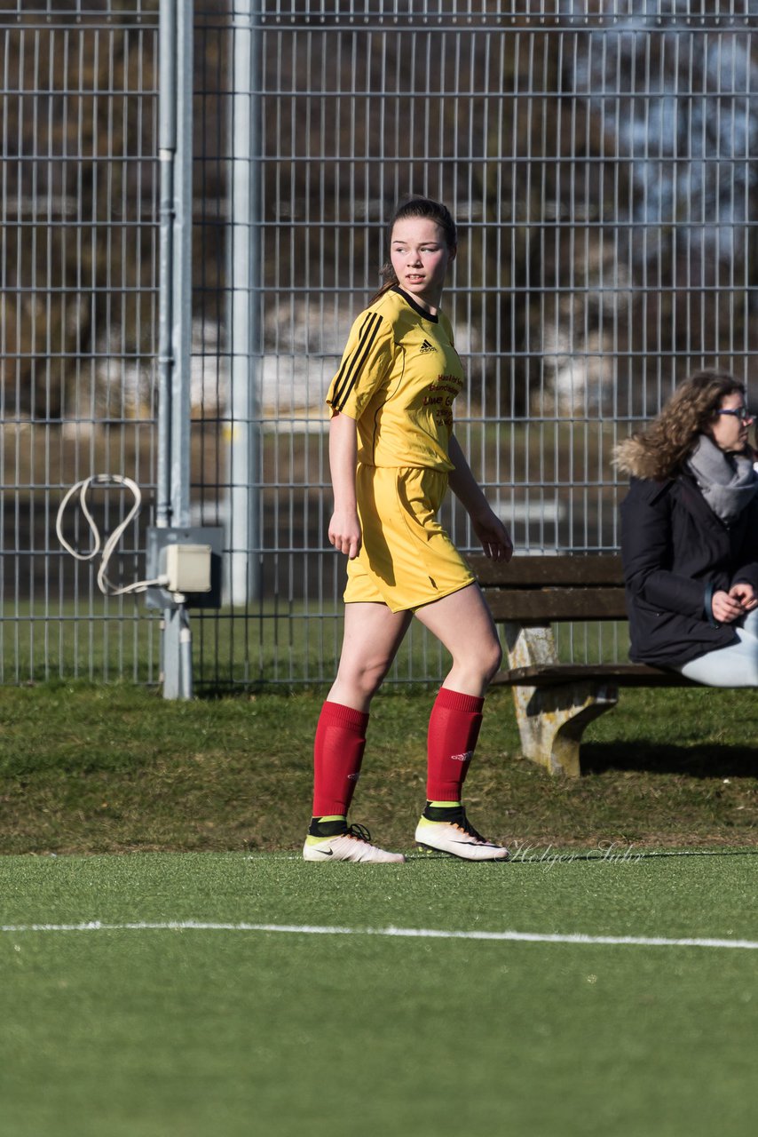 Bild 210 - B-Juniorinnen SG Weststeinburg/Bei - SV Fisia 03 : Ergebnis: 1:2